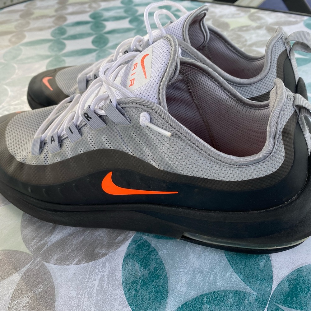 Mens Nike Airmax Axis